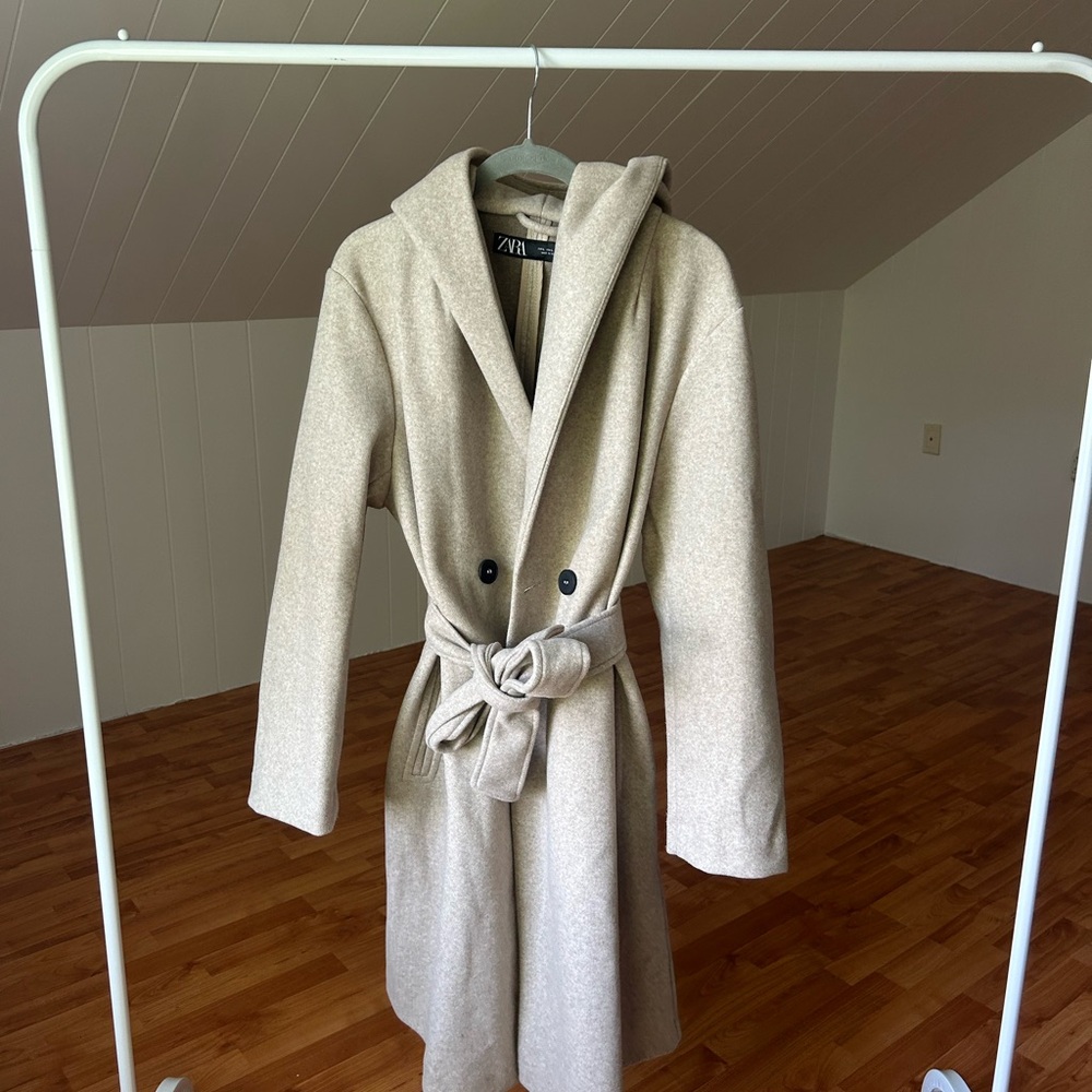 Zara Women's Tan Double-Breasted Trench Coat
